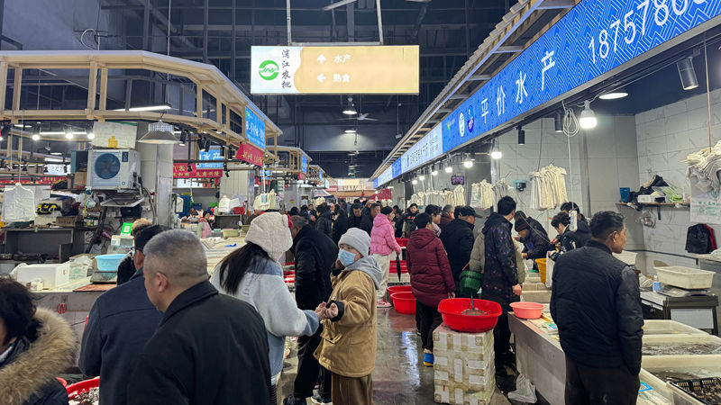 春節(jié)將至年味正濃 浦江農(nóng)批購(gòu)銷兩旺