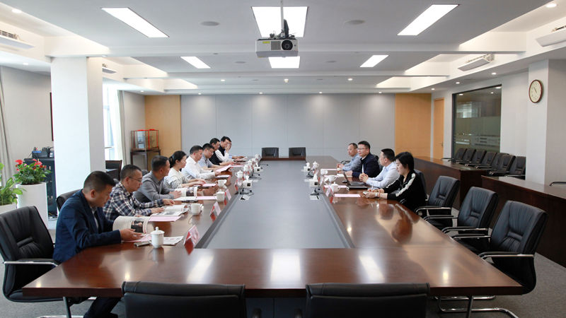 岳陽市供銷社主任向風(fēng)行到訪浙農(nóng)