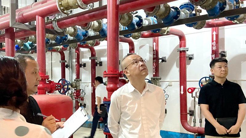 筑牢“五一”安全防線 李文華率隊(duì)開展節(jié)前安全檢查